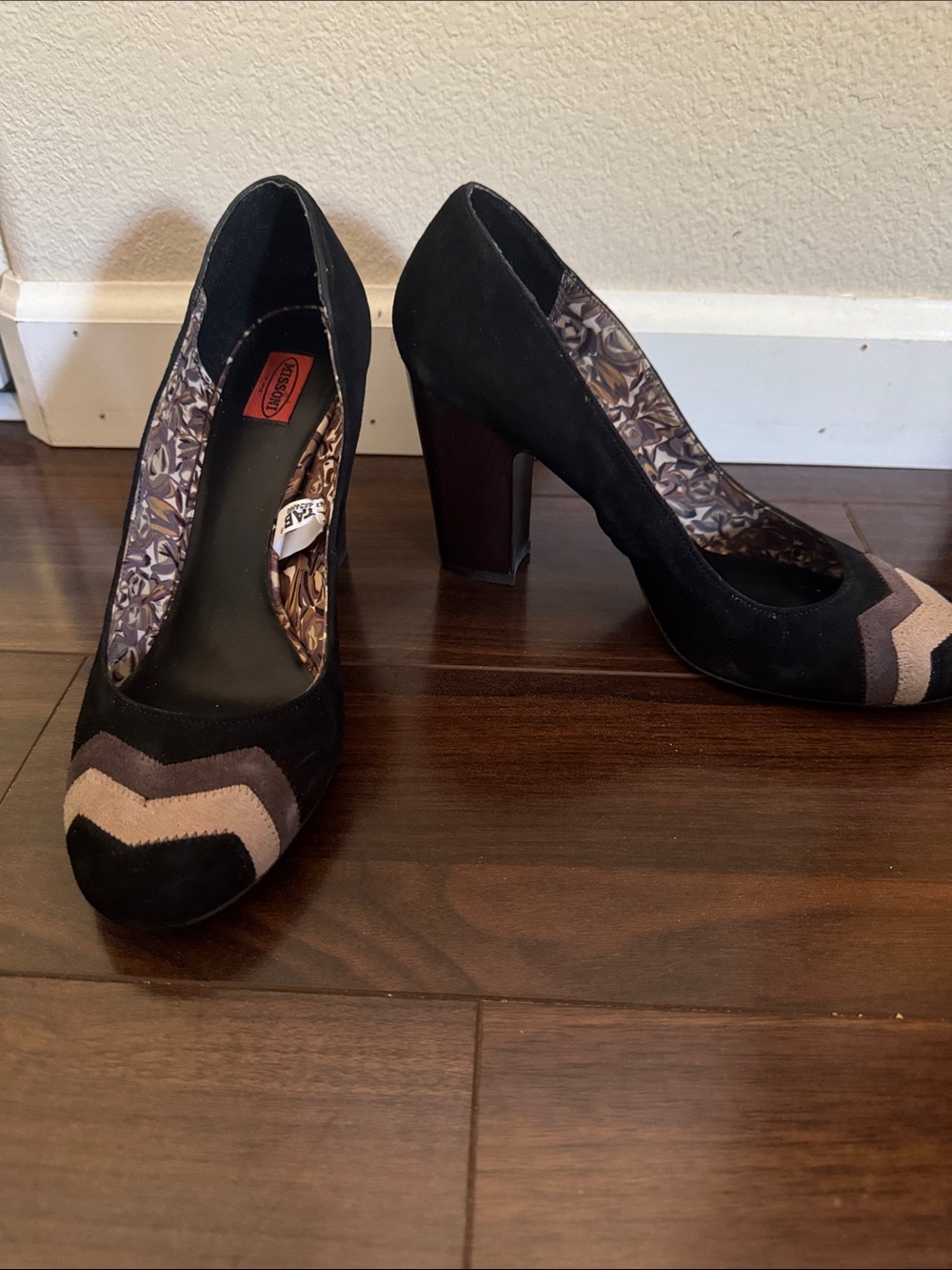 Black Suede Chevron Accent Block Heel Pumps